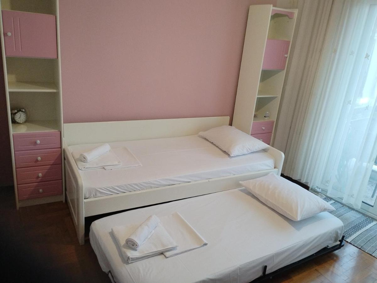 Apartment Anestia Family House