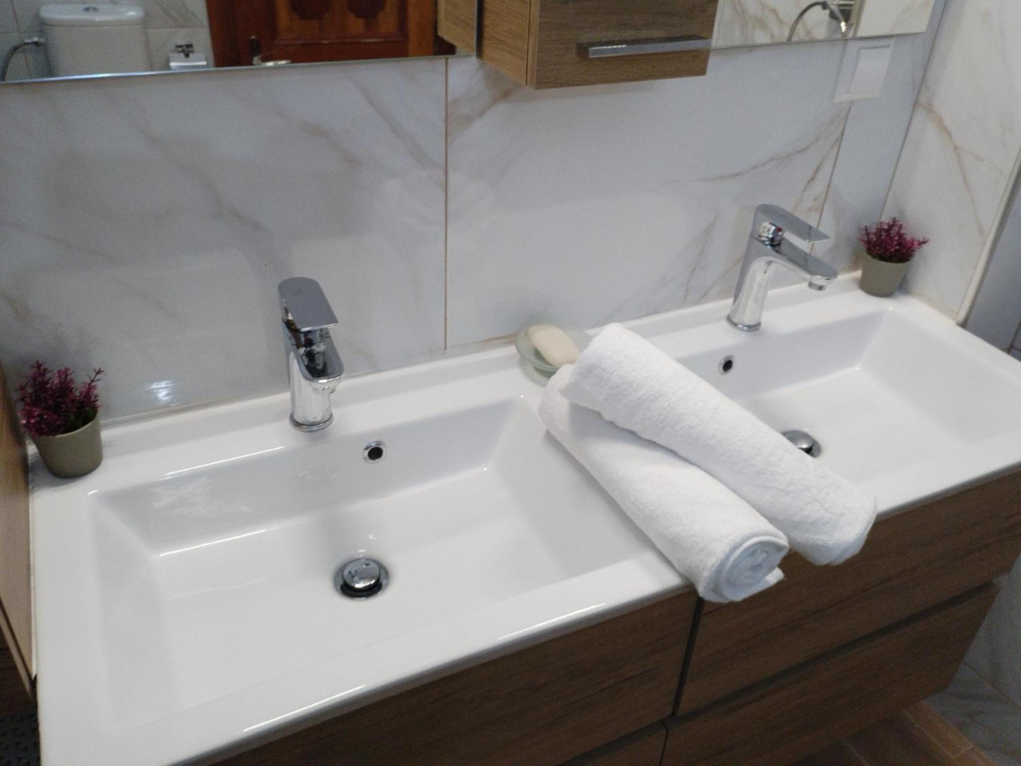 Apartment Anestia Family House